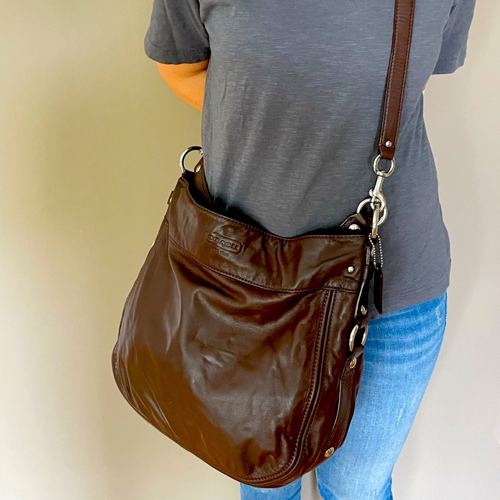 Coach leather bag - Picture 4 of 12
